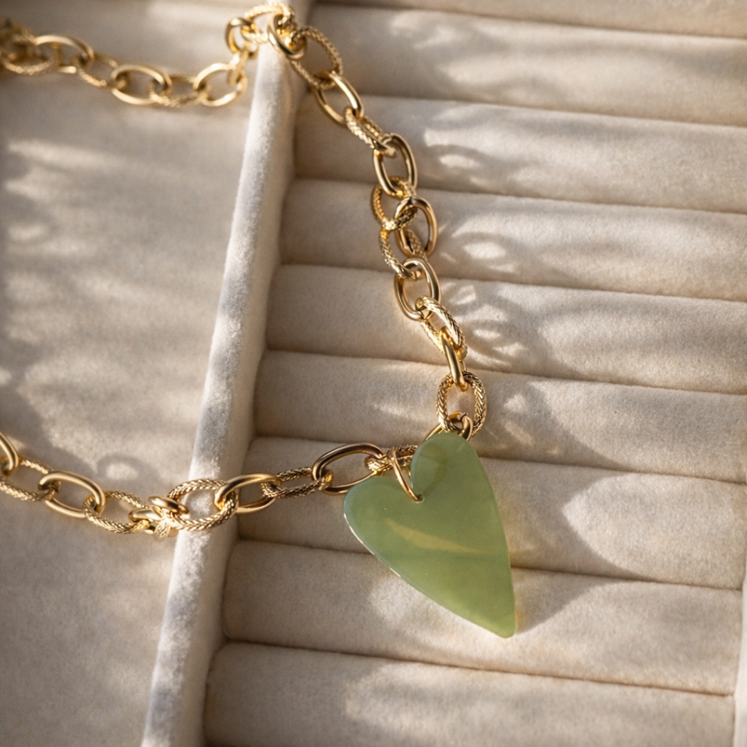 Amara - Necklace Olive