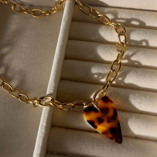Amara - Necklace Tortoise