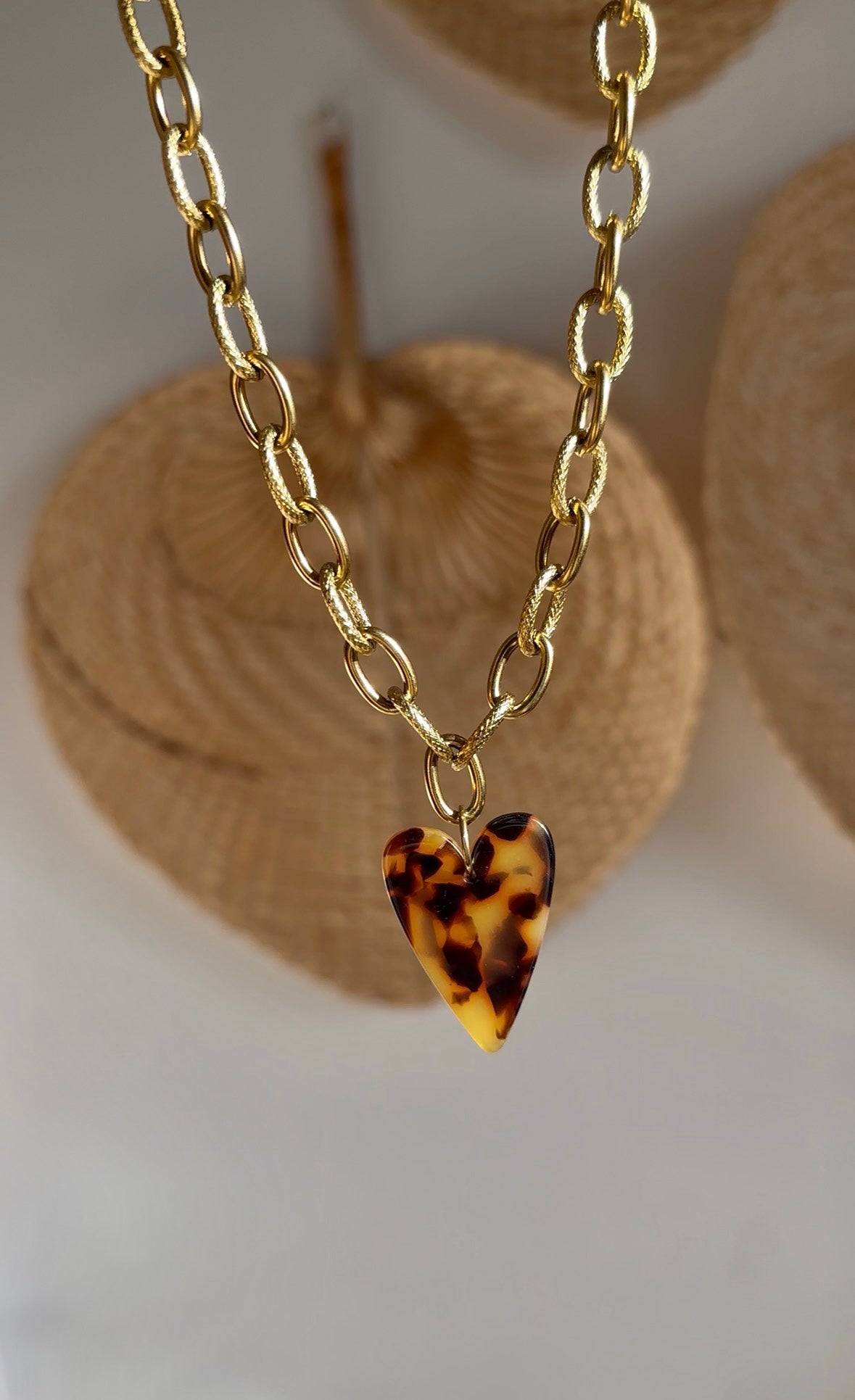 Amara - Necklace Tortoise