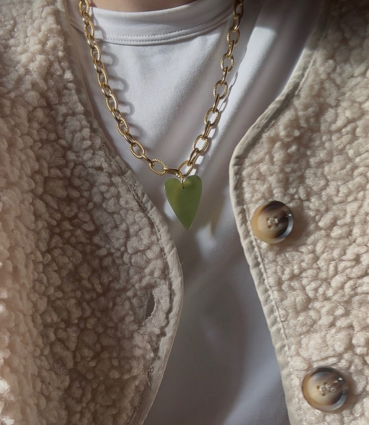 Amara - Necklace Olive