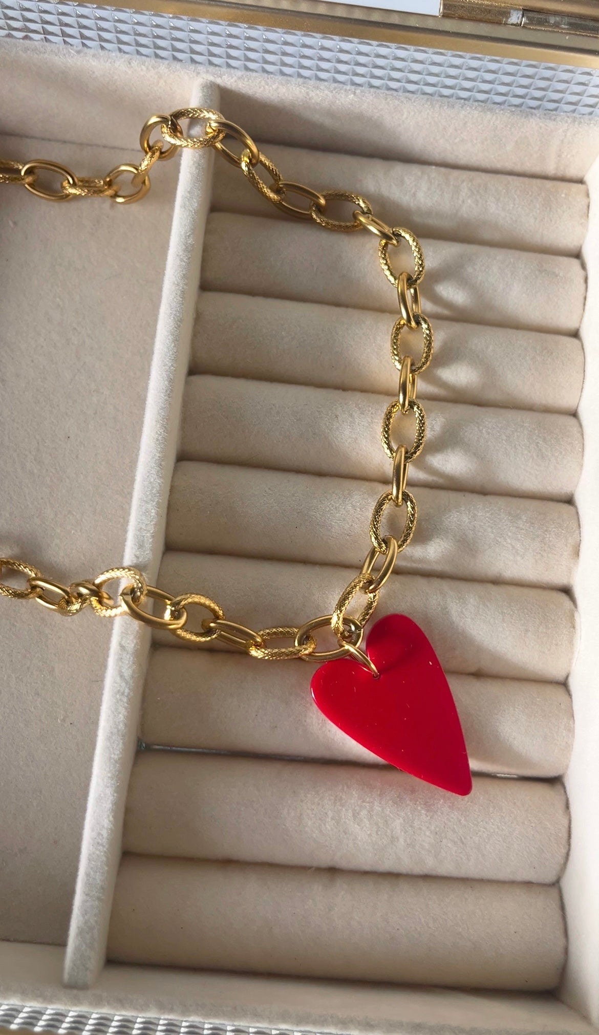 Amara - Necklace Rouge