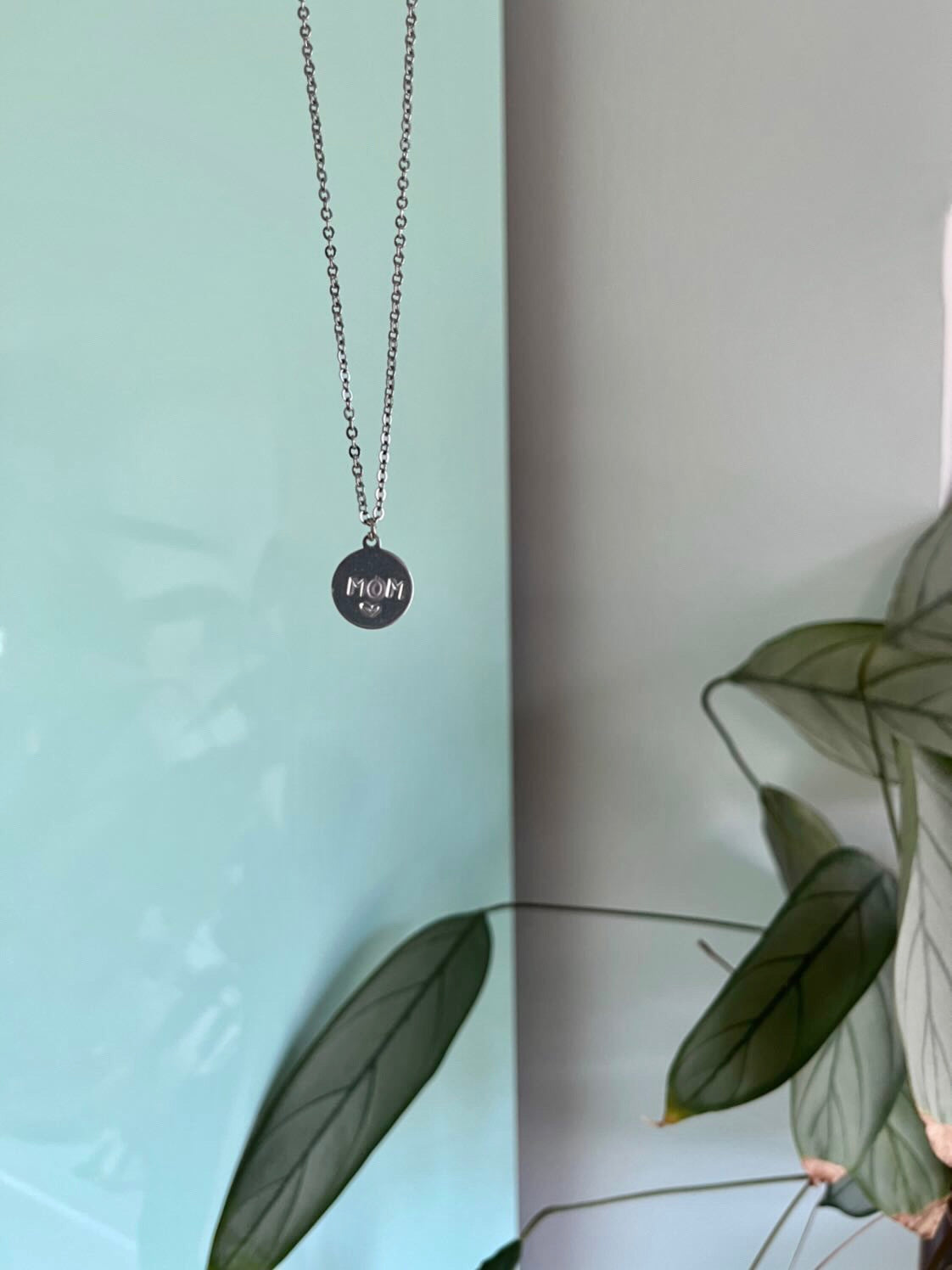 MOM - Necklace