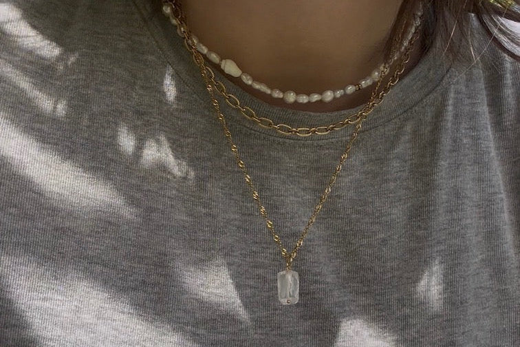 Milky - Necklace