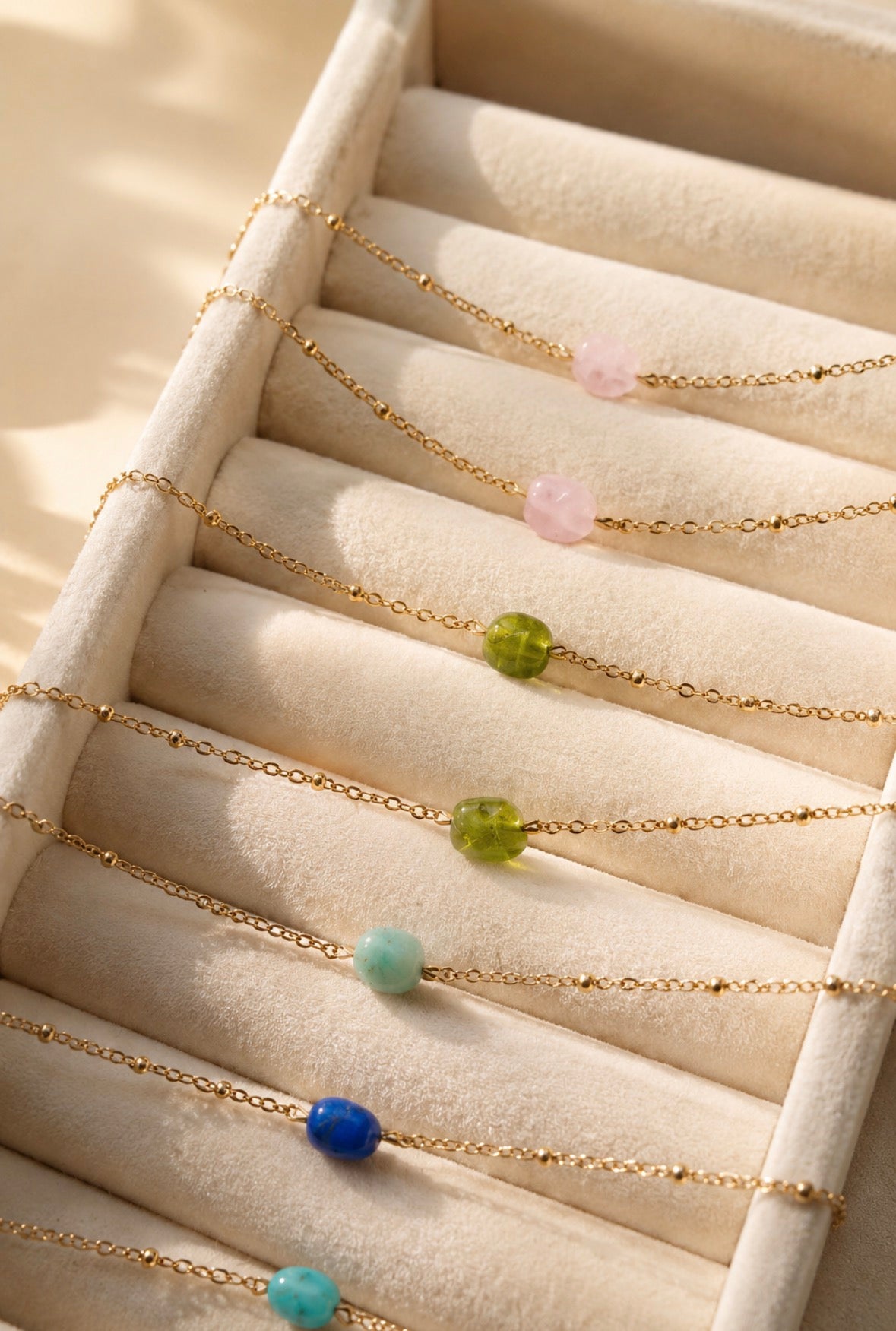 June - Necklace